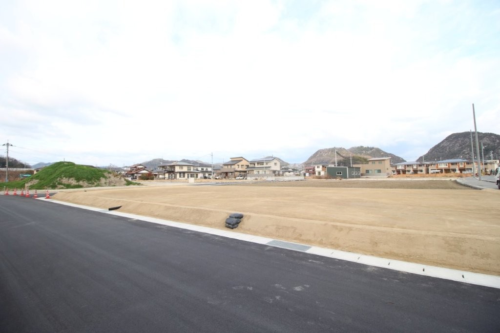 本郷南4丁目 ①730万円、②・③670万円